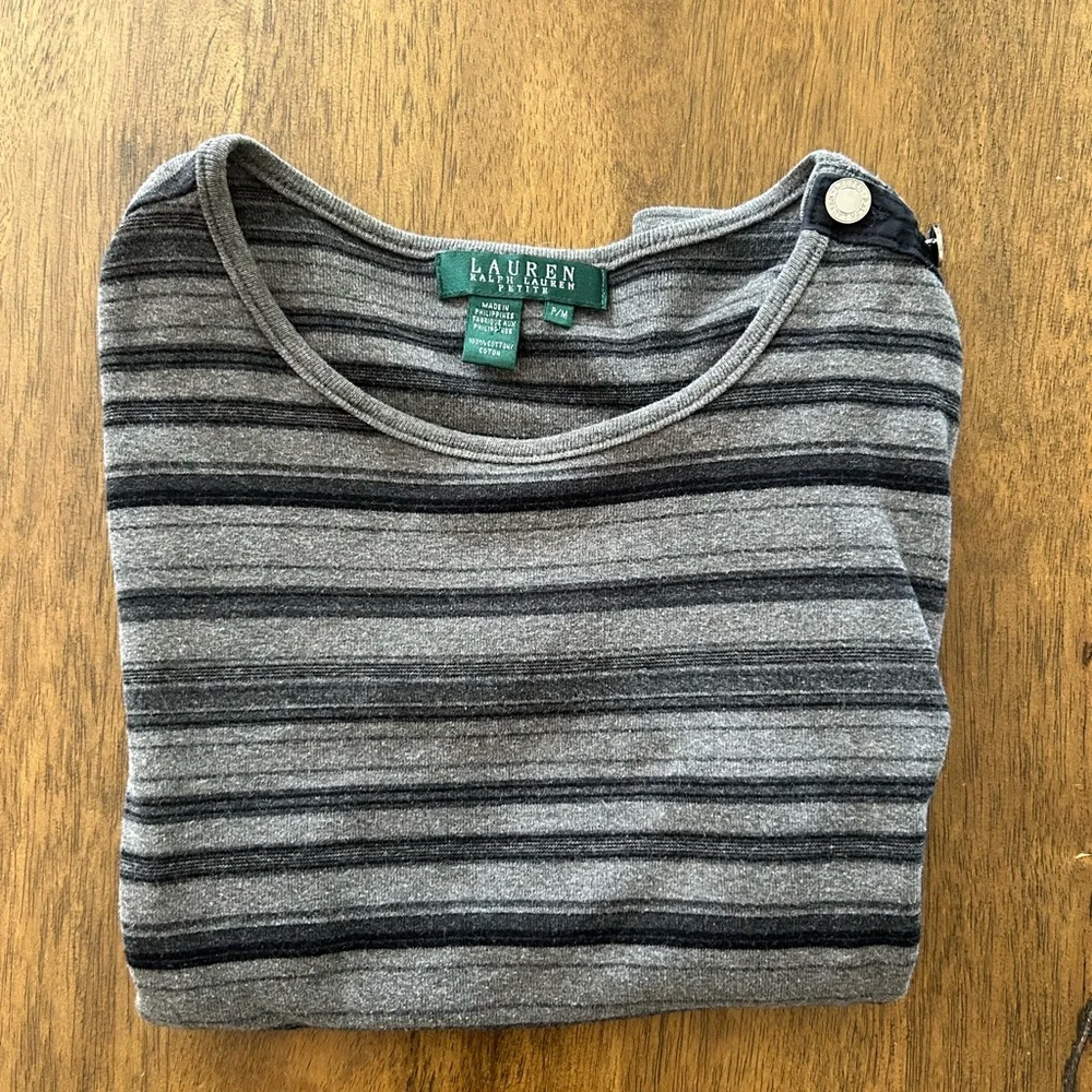 Ralph Lauren 100% Cotton Gray Striped Top (Size P/M) - Picture 11 of 11